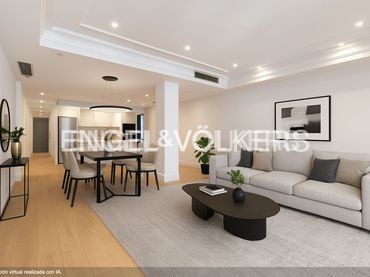 Flat with pool for sale in Calle de Evaristo San Miguel