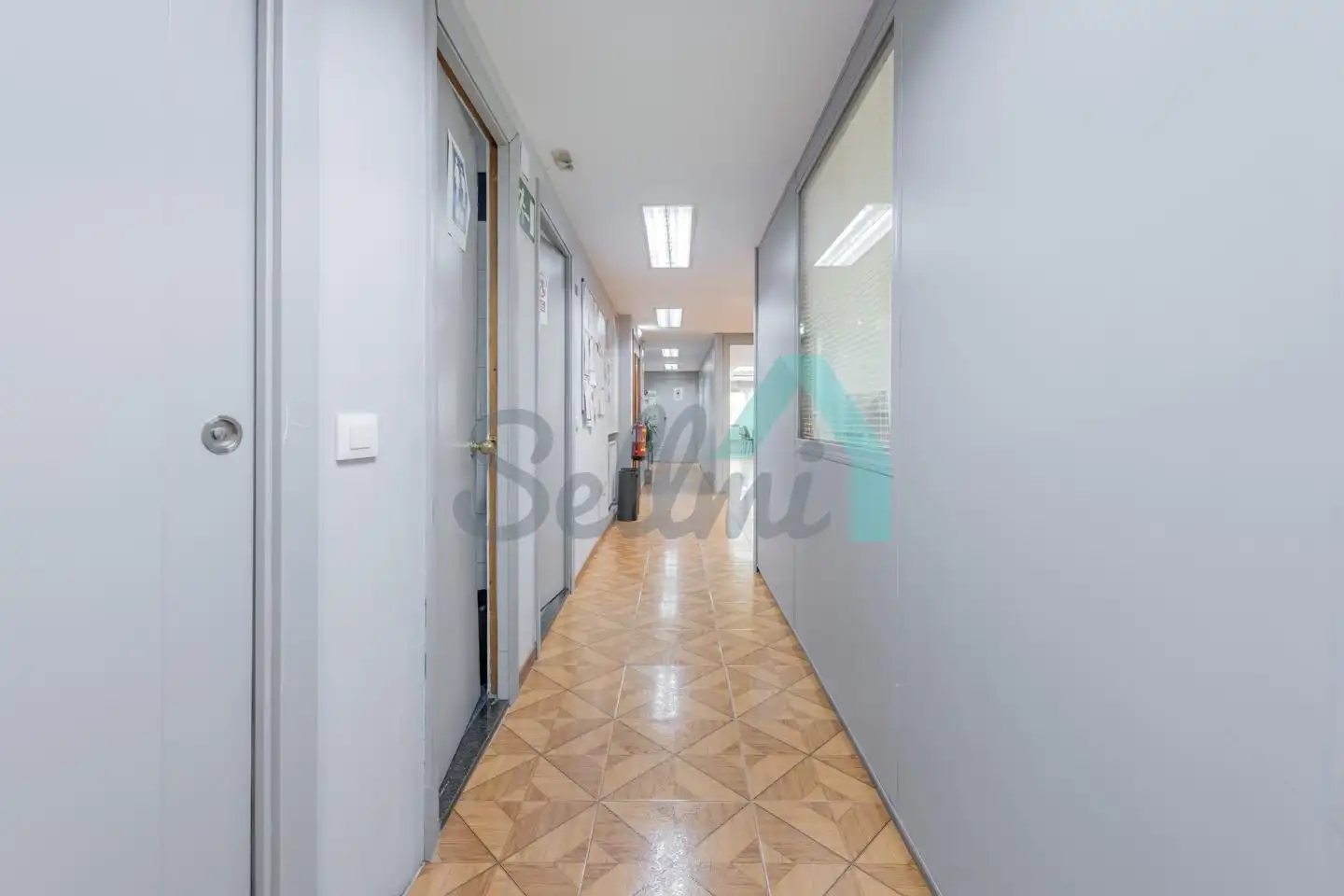 Büro mit Aufzug zur Miete in Uría, imagen 28