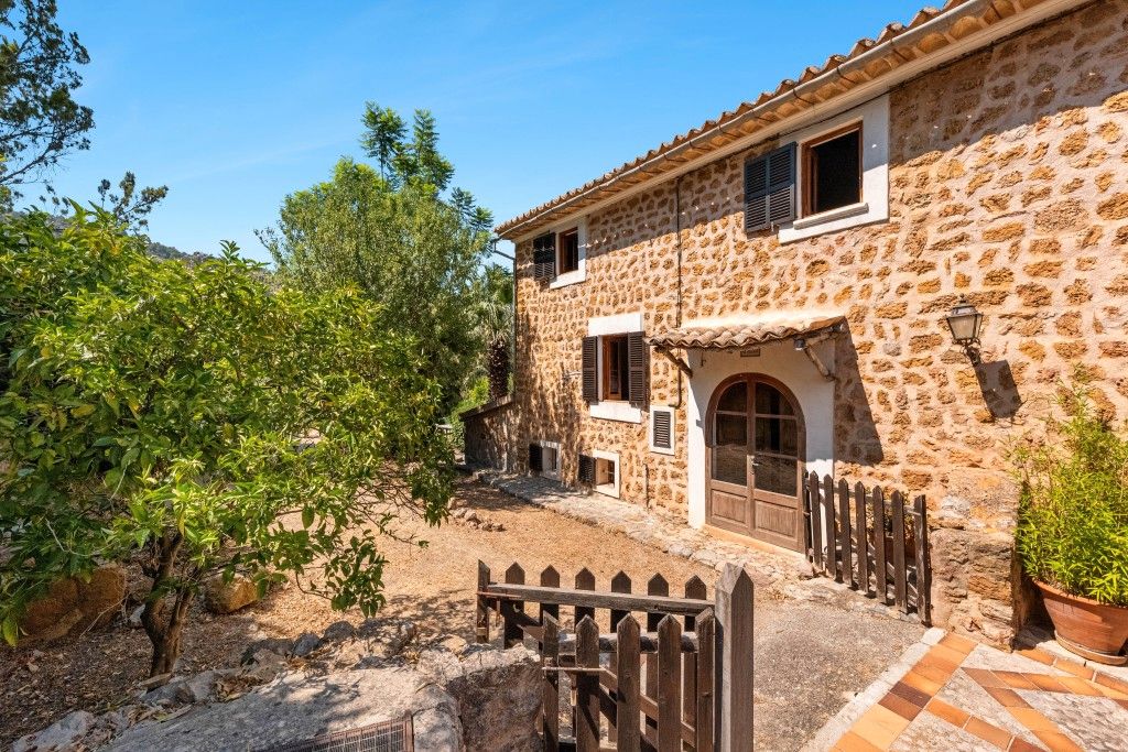 Exterior view of Country house for sale in Sóller  with Heating, Private garden and Terrace