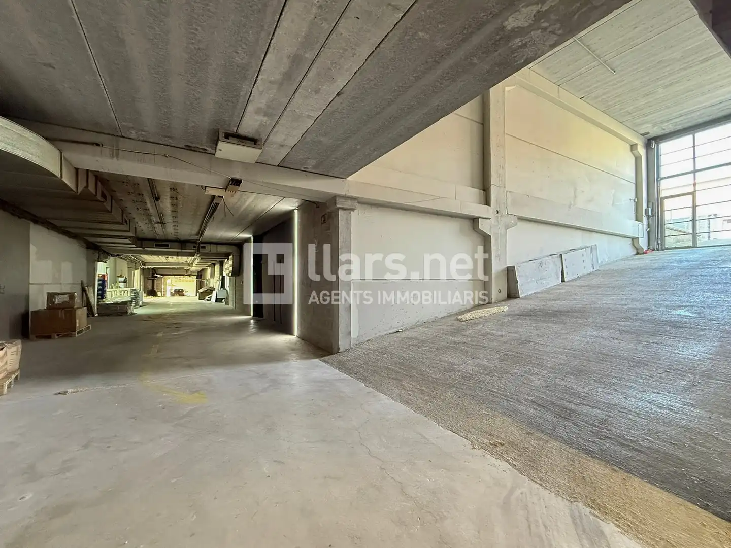 Parking of Industrial buildings for rent in Vilanova i la Geltrú