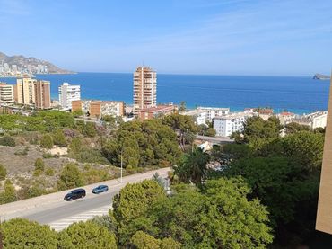 Penthouse with pool for sale in MARINA BAIXA Nº 10