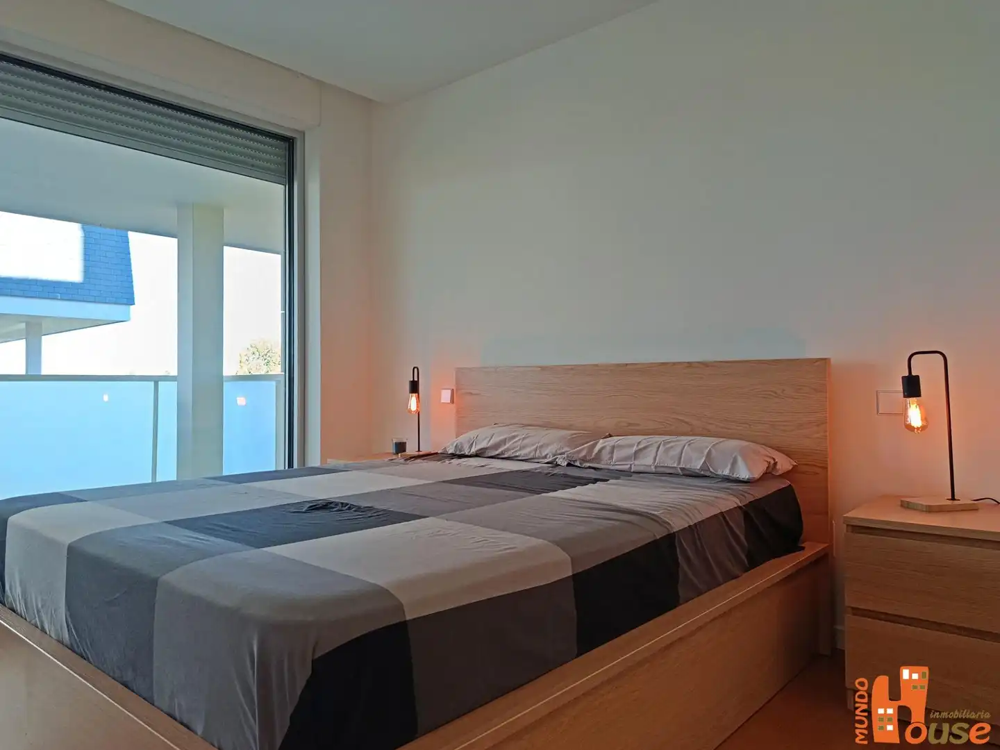 Schlafzimmer von Wohnung zur Miete in Palazuelos de Eresma mit Klimaanlage, Heizung und Terrasse