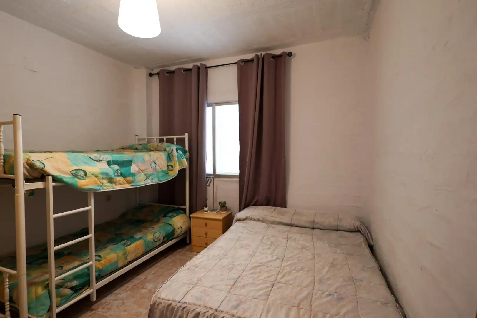 Dormitori de Casa o xalet en venda en Cogollos de la Vega amb Piscina