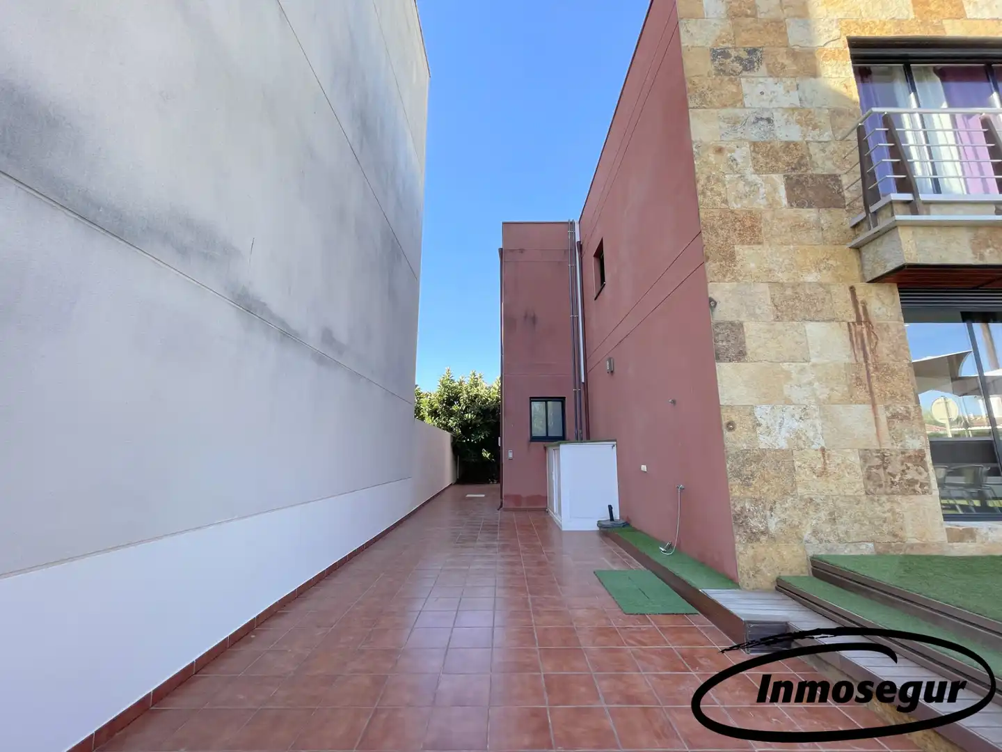 Detached house with terrace for sale in Carrer Lluís Domènech I Montaner 13, imagen 46