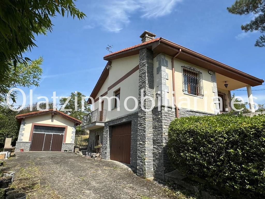 Exterior view of House or chalet to rent in Valle de Mena  with Heating, Parquet flooring and Terrace