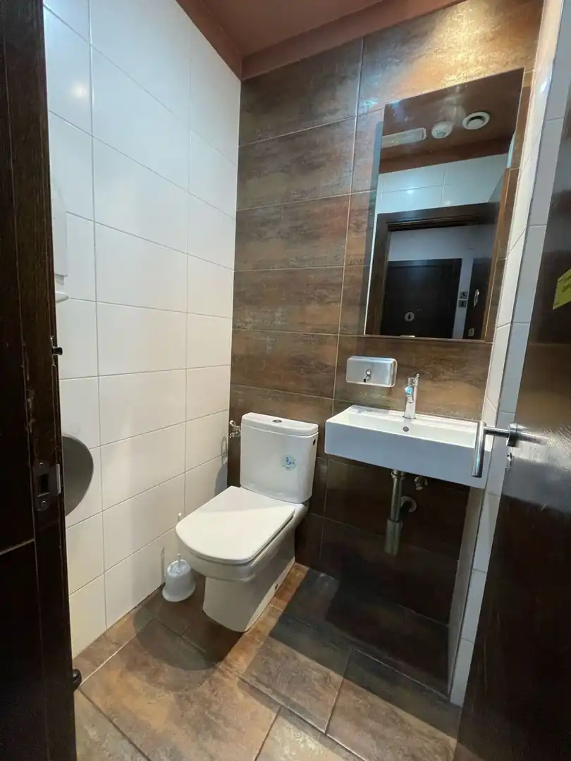 Business premises for transfer in Calle la Torre 59, imagen 4