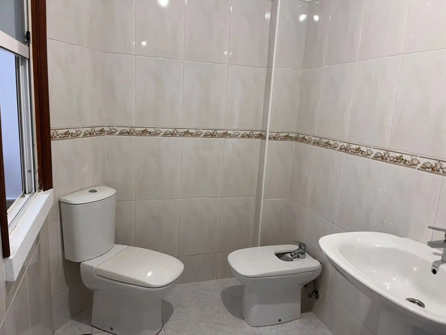 Badezimmer von Wohnung zum Verkauf in Arteixo mit Heizung