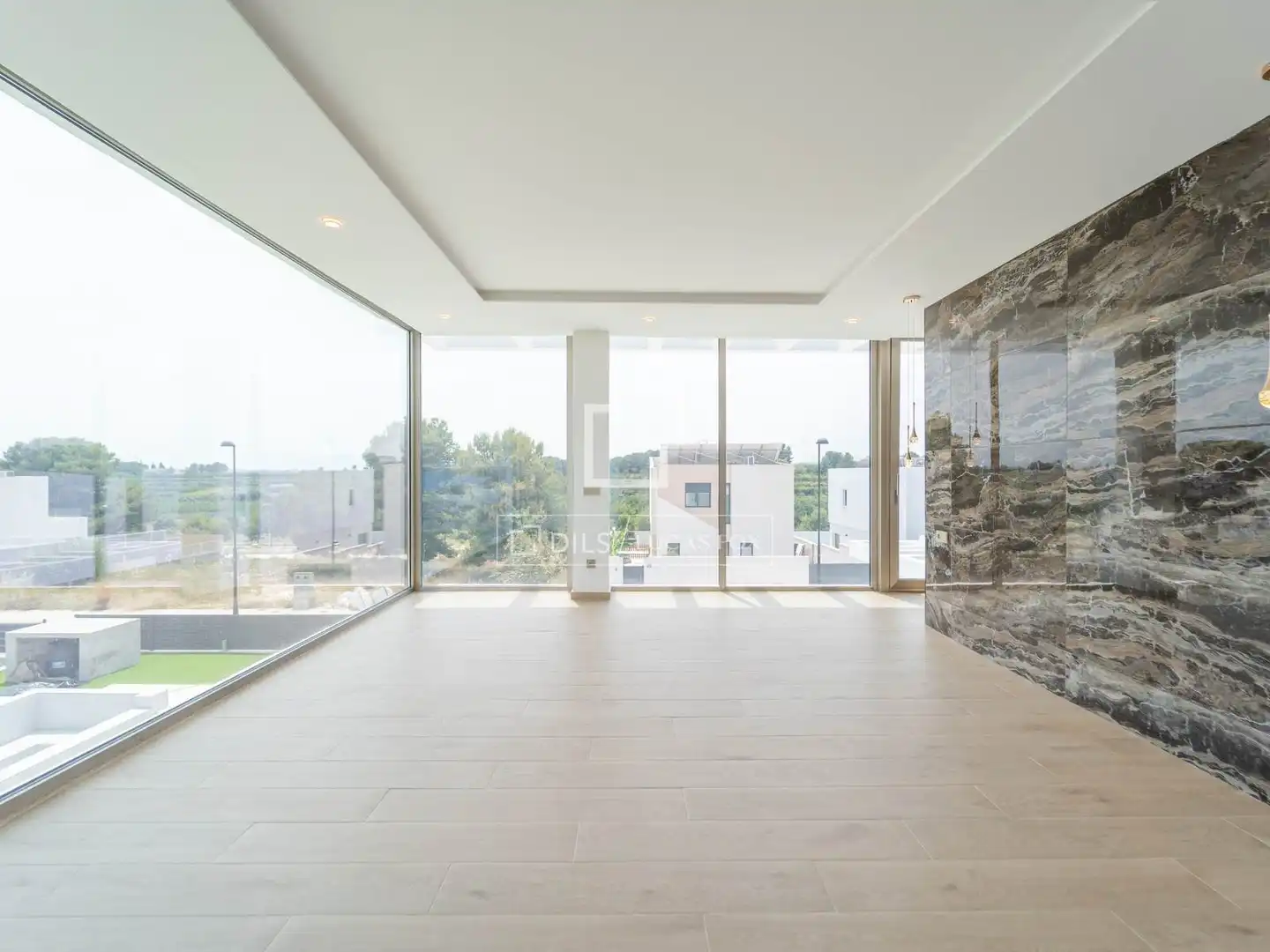 Living room of Houses for sale in Torrent  with Air Conditioner, Private garden and Terrace