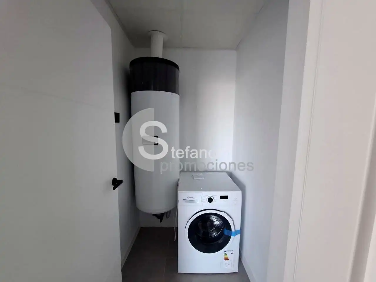 Piso de alquiler en Fuengirola con Aire acondicionado, Terraza y Trastero