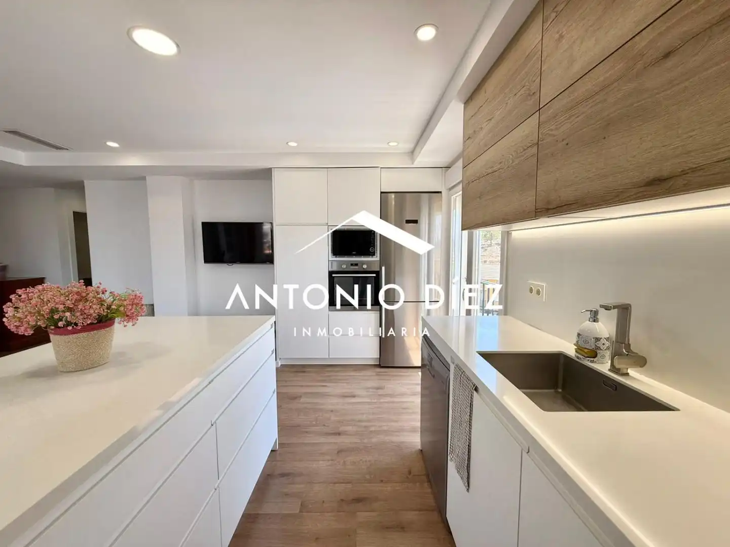 Kitchen of Attic for sale in Aspe  with Air Conditioner, Terrace and Storage room