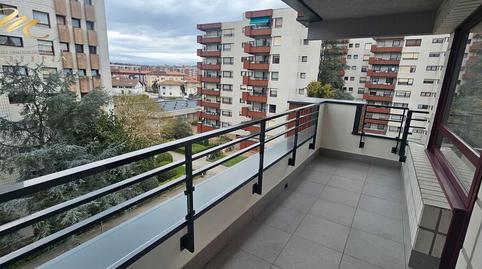 Foto 2 von Wohnung zum Verkauf in Polígono Rojo - Aldapa, Getxo