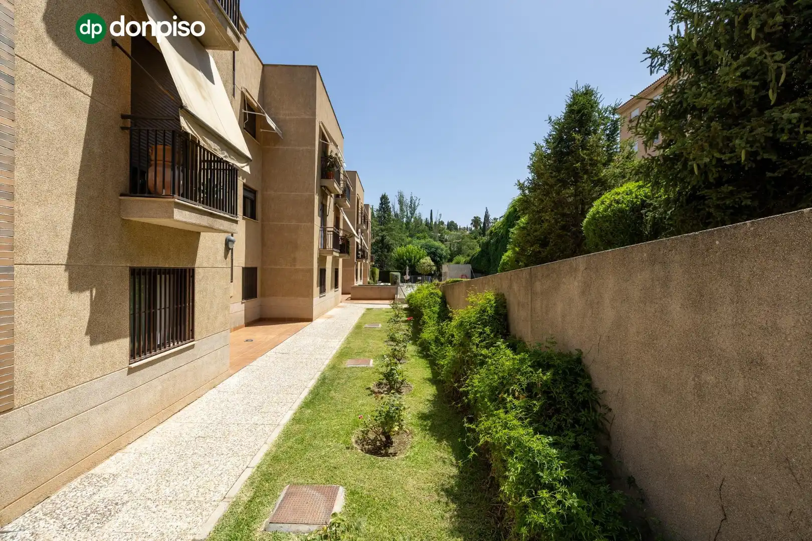 Exterior view of Flat for sale in Genil