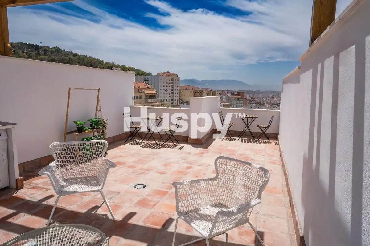 Flat with balcony for sale in Calle Escalerilla, imagen 5