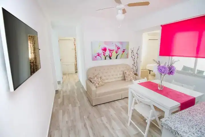Sala de estar de Piso de alquiler en Málaga con Aire acondicionado y Amueblado