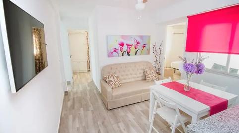 Foto 4 de Piso de alquiler en Girón - Las Delicias, Málaga Capital