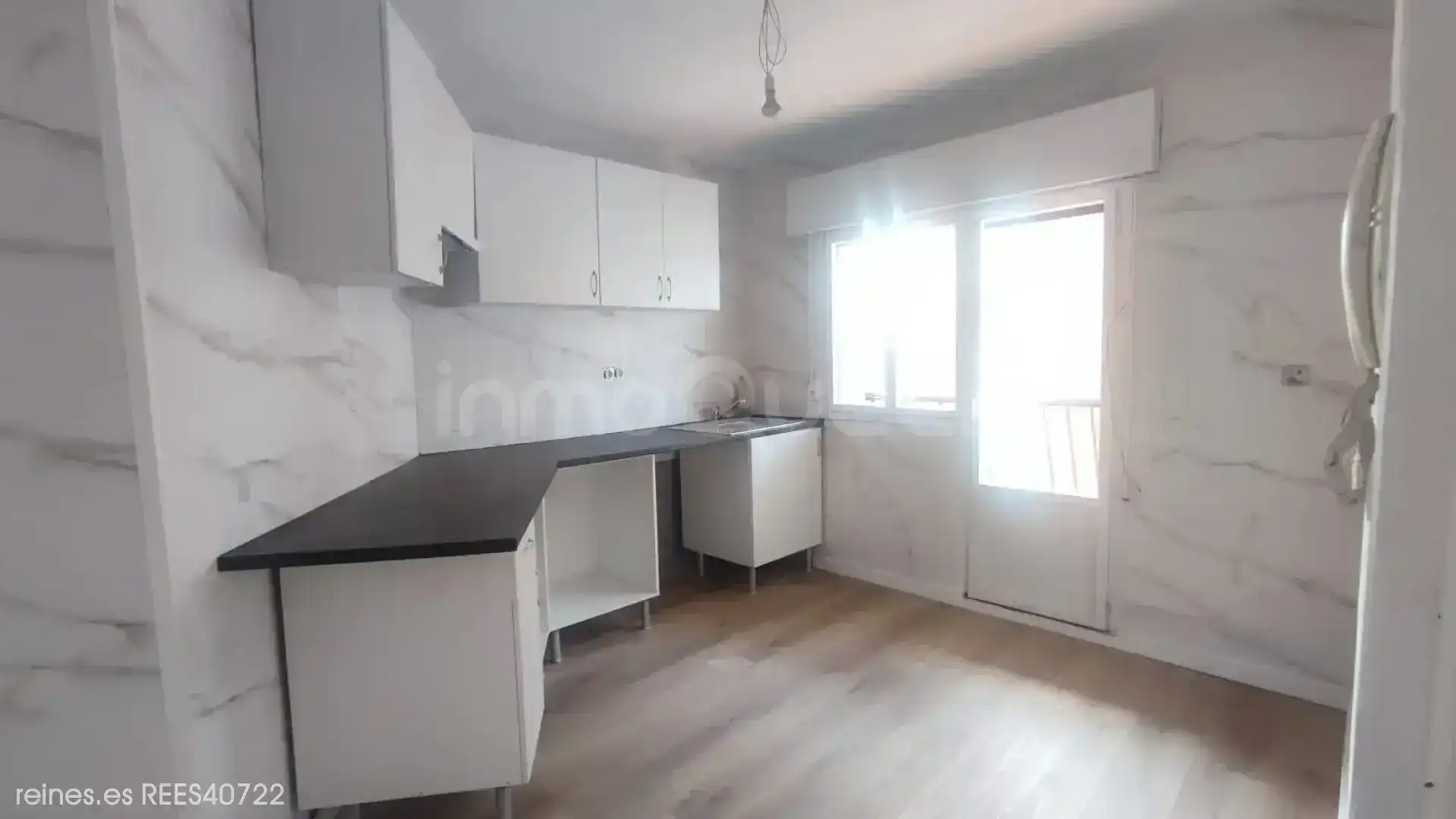 Cocina de Piso en venta en Grado con Calefacción y Terraza
