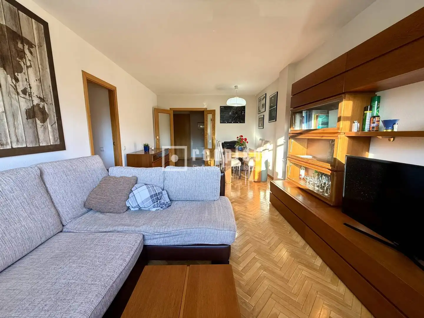 Sala d'estar de Pis en venda en Madrid amb Calefacció, Jardí privat i Parquet