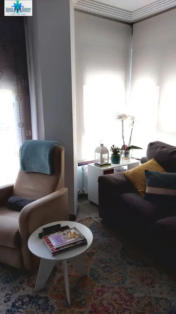 Living room of Flat for sale in Albacete  with Air Conditioner, Heating and Furnished