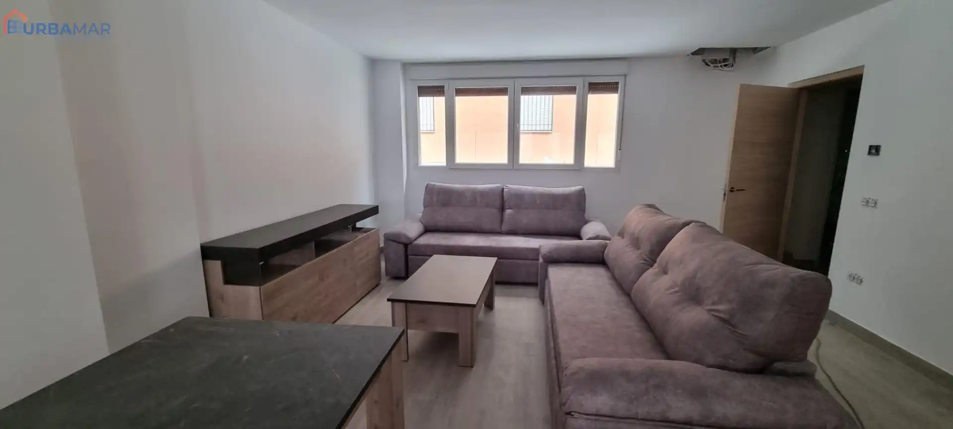 Living room of Flat for rent in Leganés  with Air Conditioner, Terrace and Furnished