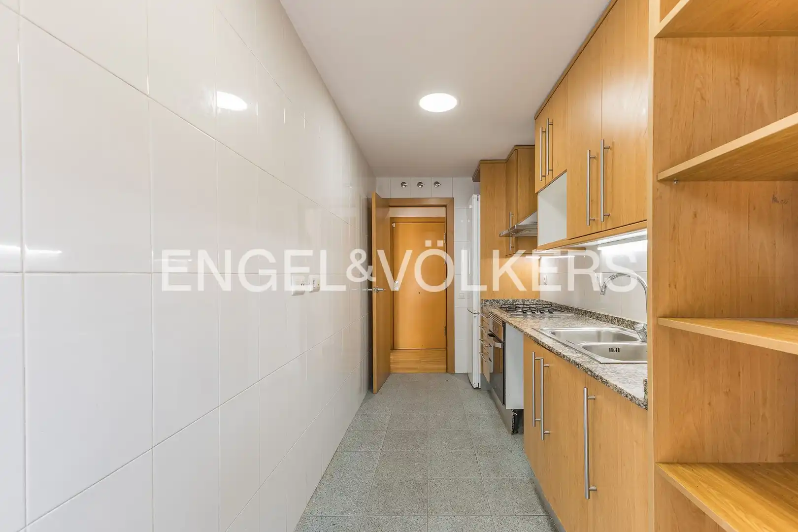 Cuina de Pis en venda en Barcelona amb Aire condicionat, Calefacció i Parquet