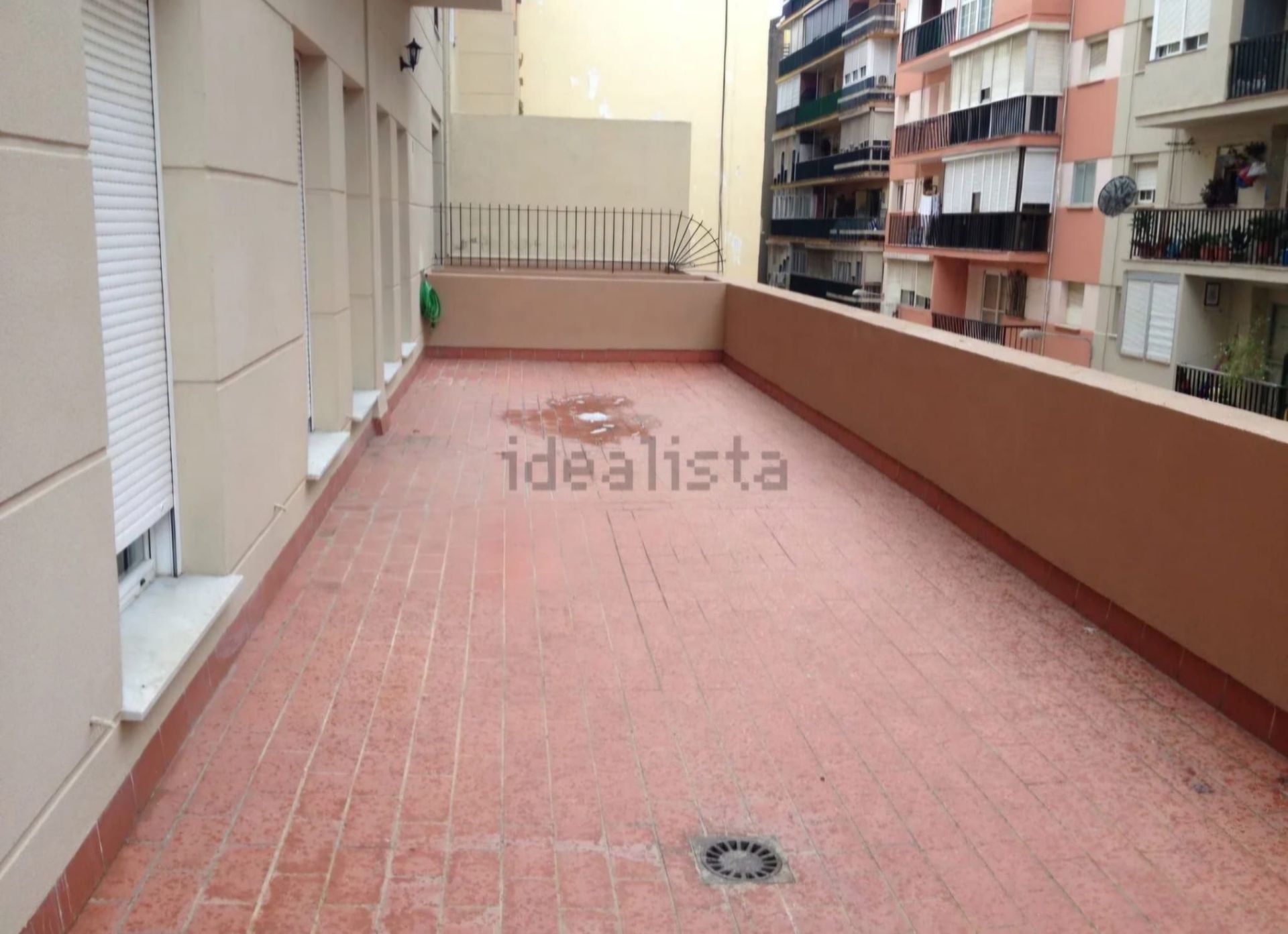 Exterior view of Flat to rent in Algeciras  with Furnished