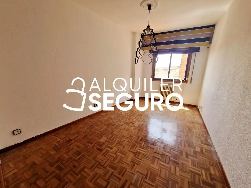 Habitación de Piso de alquiler en Navalcarnero con Aire acondicionado, Calefacción y Terraza