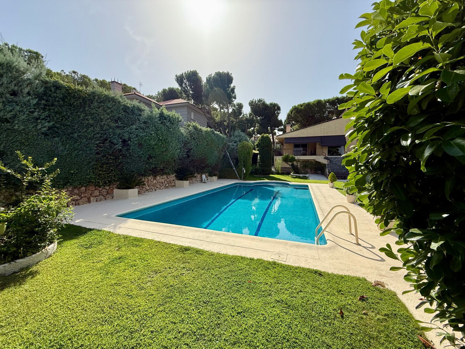 Swimming pool of House or chalet for sale in Boadilla del Monte  with Storage room and Swimming Pool