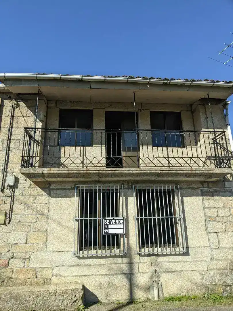 Vista exterior de Casa o xalet en venda en Rodeiro
