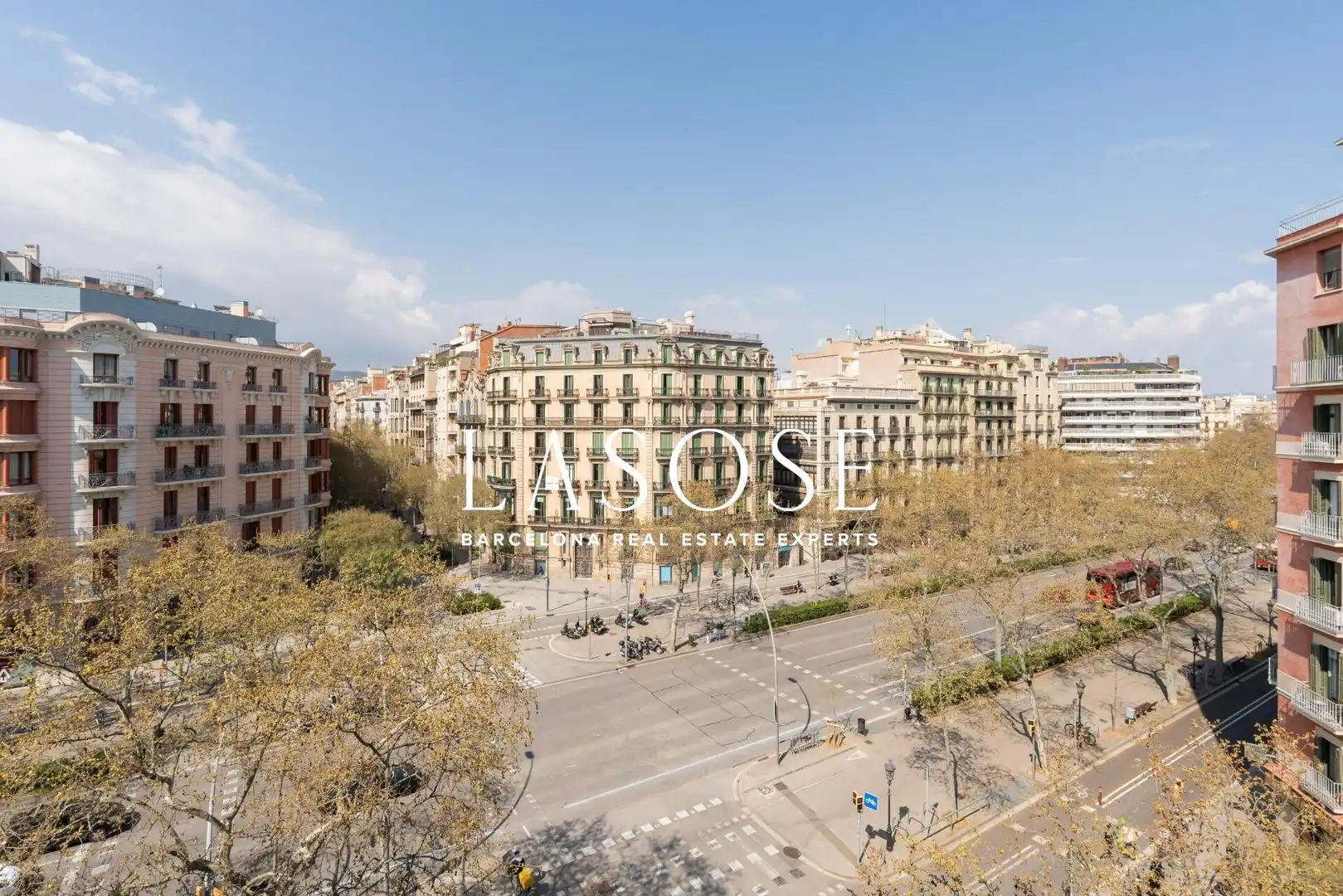 Vista exterior de Ático en venta en Barcelona con Aire acondicionado, Calefacción y Terraza