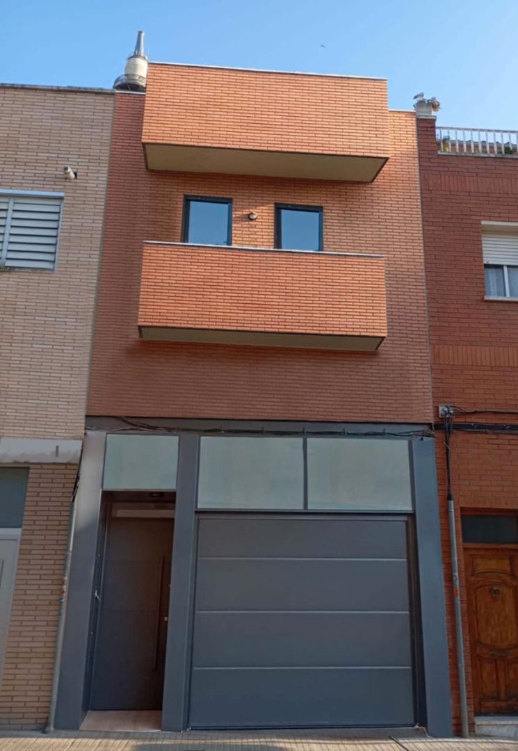 Vista exterior de Residencial en venda en Sant Just Desvern
