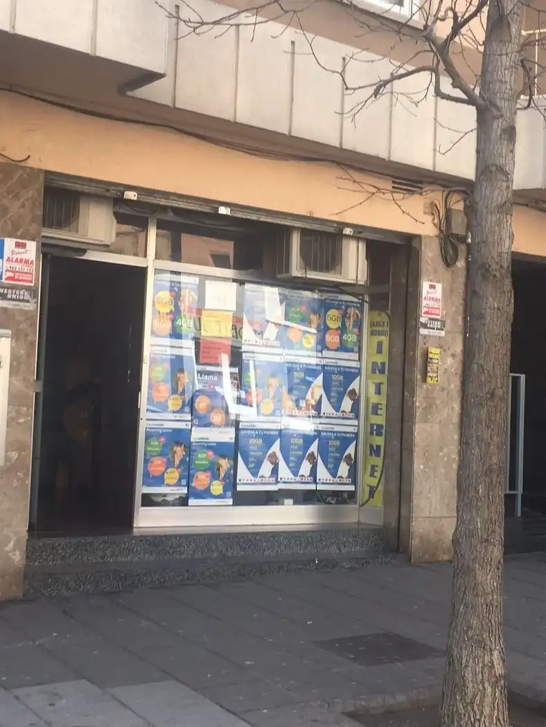 Local en venta en Mataró con Aire acondicionado