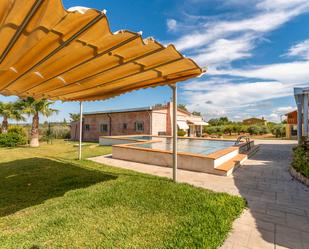 Piscina de Casa o xalet en venda en Alcover amb Aire condicionat i Piscina