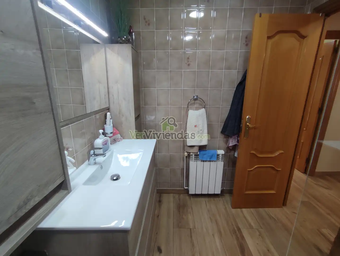 Badezimmer von Wohnung zum Verkauf in Viladecavalls mit Klimaanlage, Heizung und Terrasse