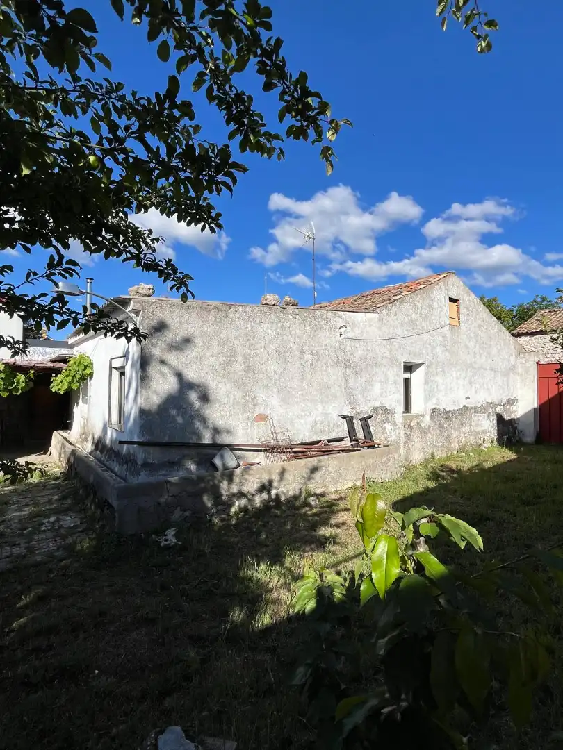 Casa o xalet en venda en La Parrilla  amb Calefacció, Terrassa i Traster