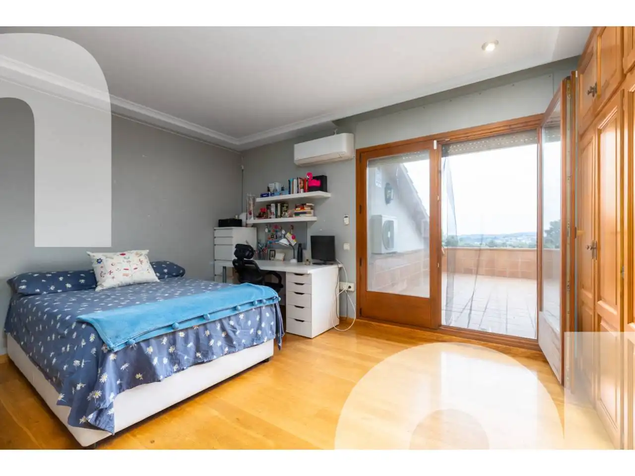 Habitación de Casa o chalet de alquiler en Santa Eulàlia de Ronçana con Calefacción, Jardín privado y Terraza