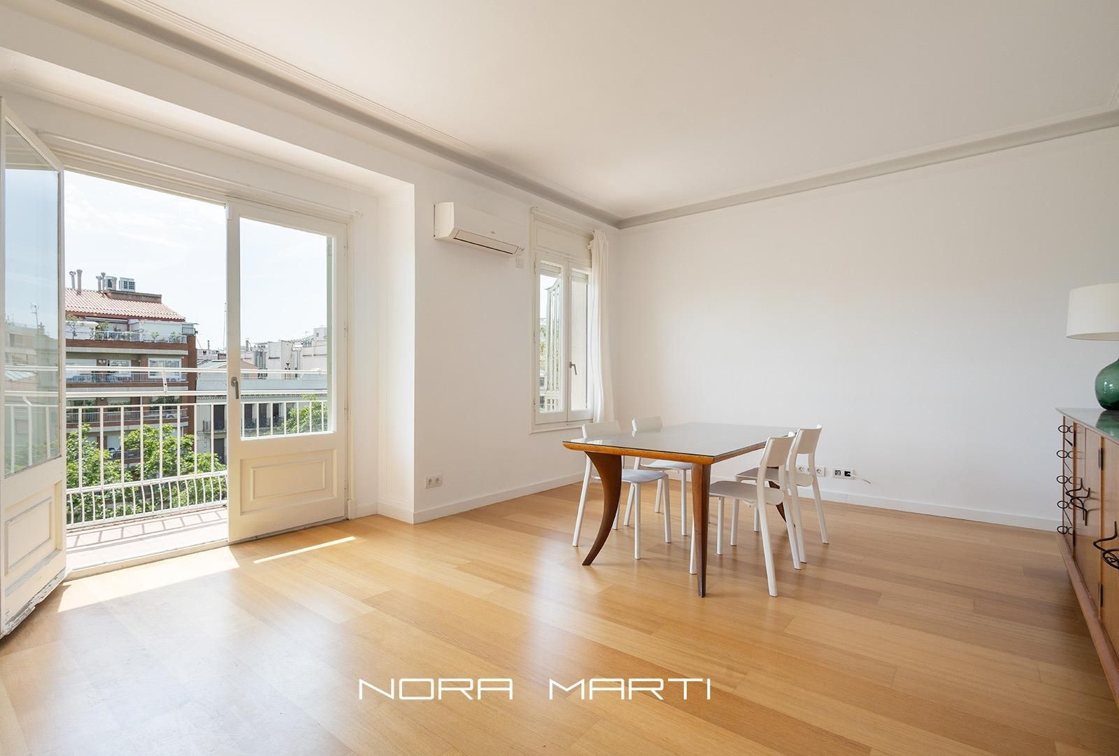 Dining room of Flat for sale in  Barcelona Capital  with Heating and Terrace
