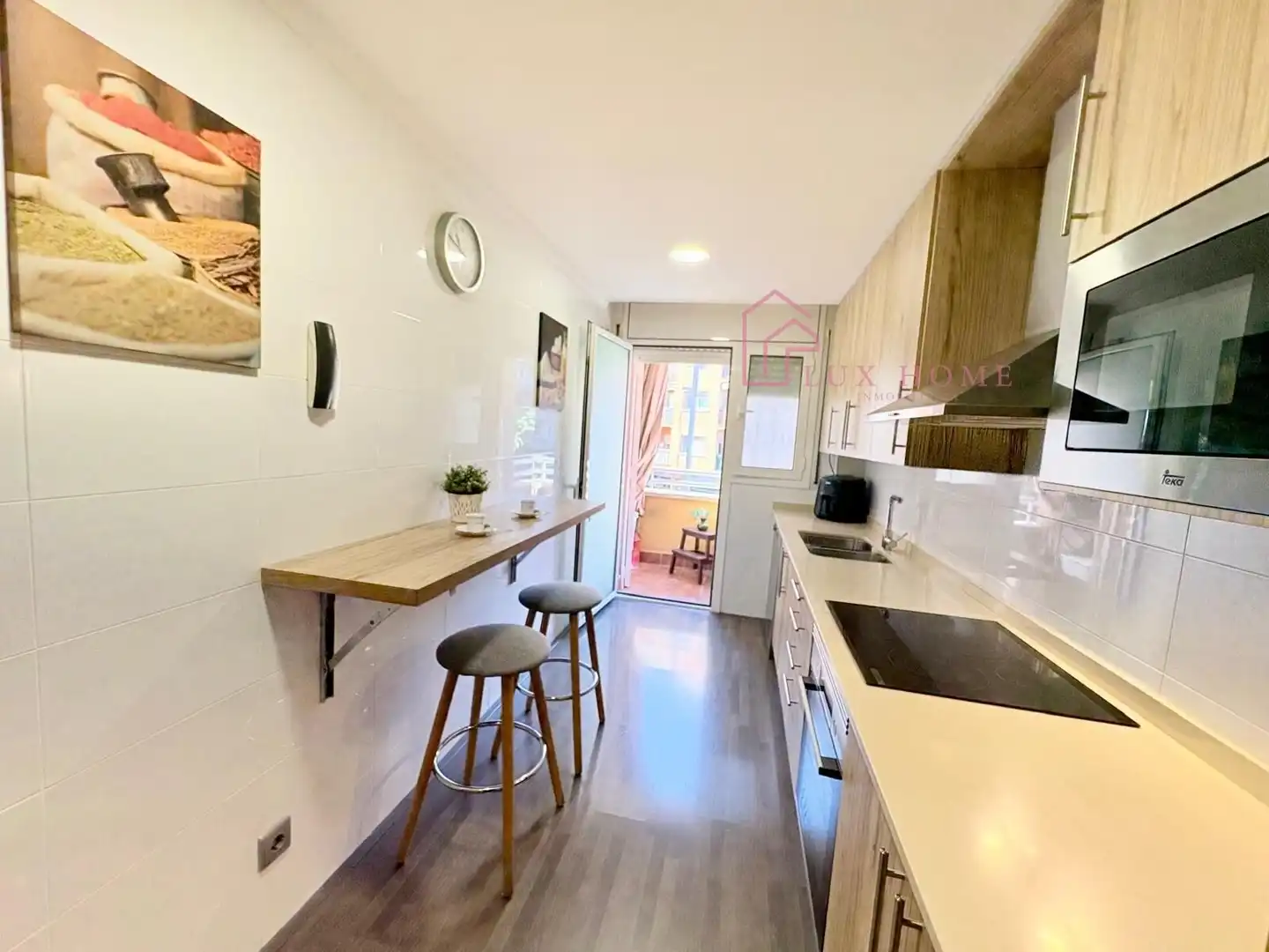 Kitchen of Flat for sale in Sant Adrià de Besòs  with Air Conditioner, Heating and Parquet flooring