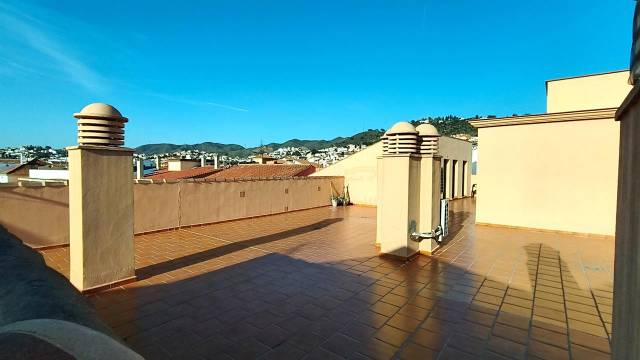 Piso en Venta en Fuente Alegre - El Chaparral - Los Morales