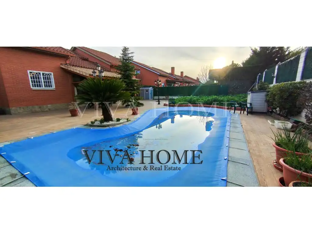 Piscina de Casa o chalet en venta en Rivas-Vaciamadrid
