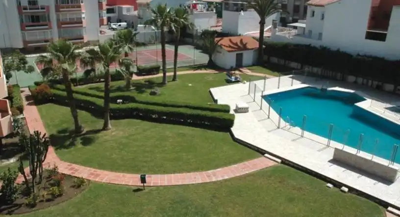 Habitatge amb piscina en venda a Torre del Mar