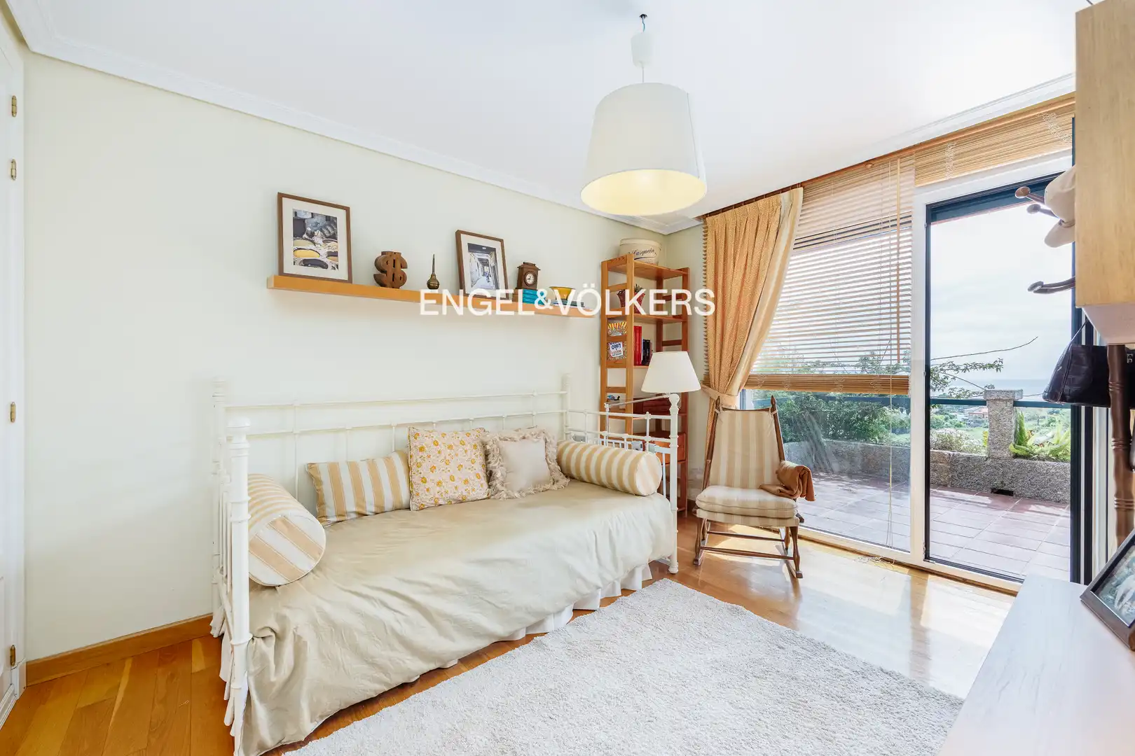 Habitación de Finca rústica en venta en Nigrán con Calefacción