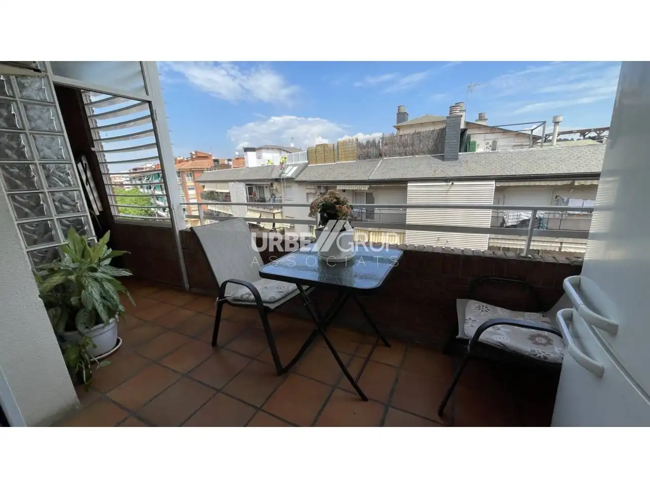 Exterior view of Flat for sale in Sant Andreu de la Barca  with Heating, Terrace and Storage room