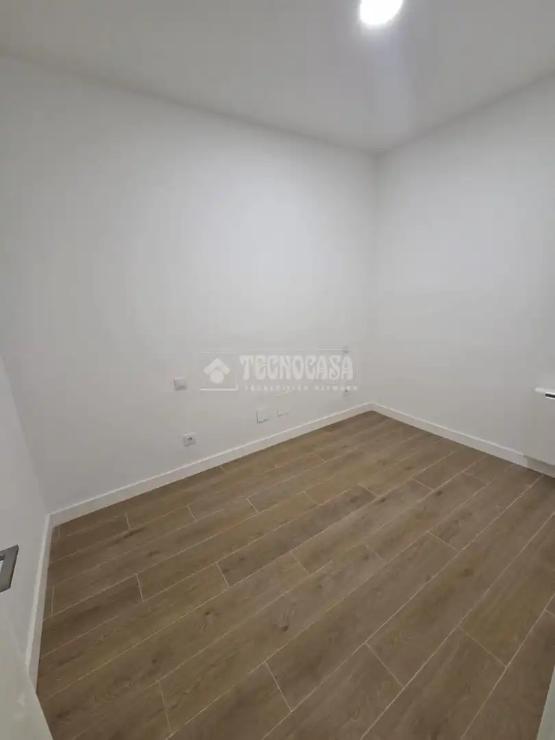Habitación de Piso en venta en Madrid