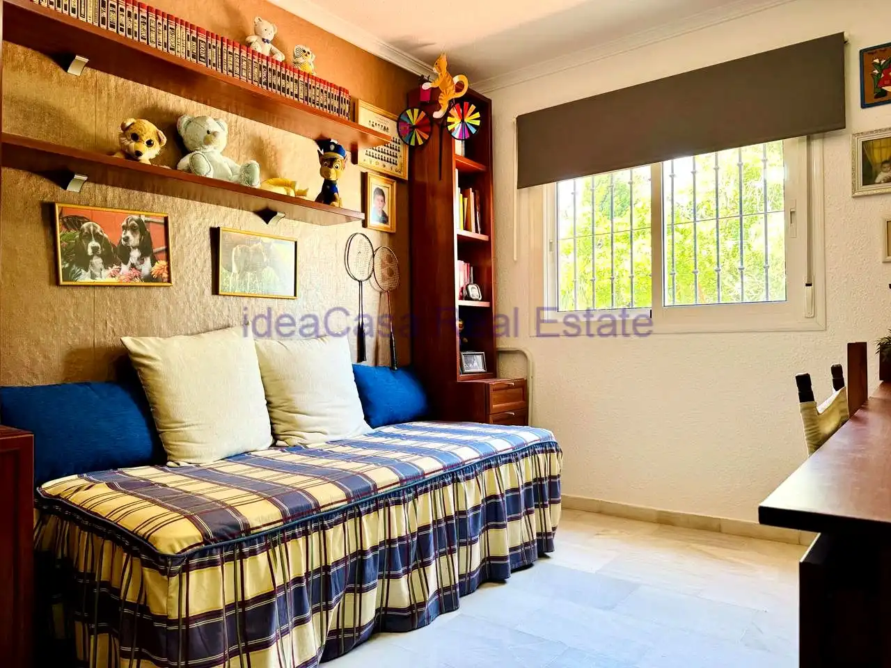 Vista exterior de Casa o xalet en venda en Málaga amb Aire condicionat, Jardí privat i Terrassa