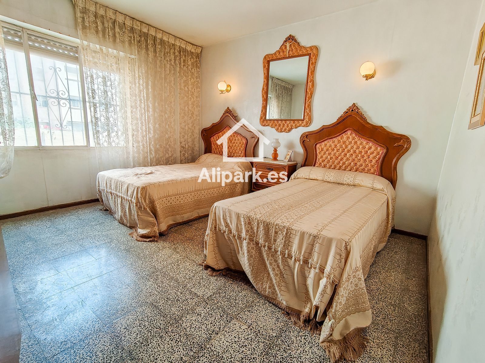 Flat for sale in Alicante / Alacant  with Terrace, Oven and Washing machine