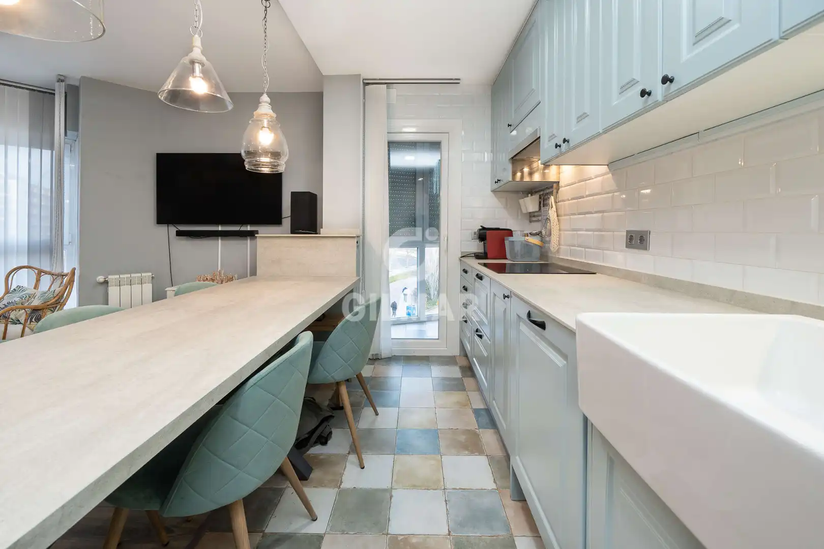 Küche von Wohnung zum Verkauf in Madrid mit Heizung und Privatgarten