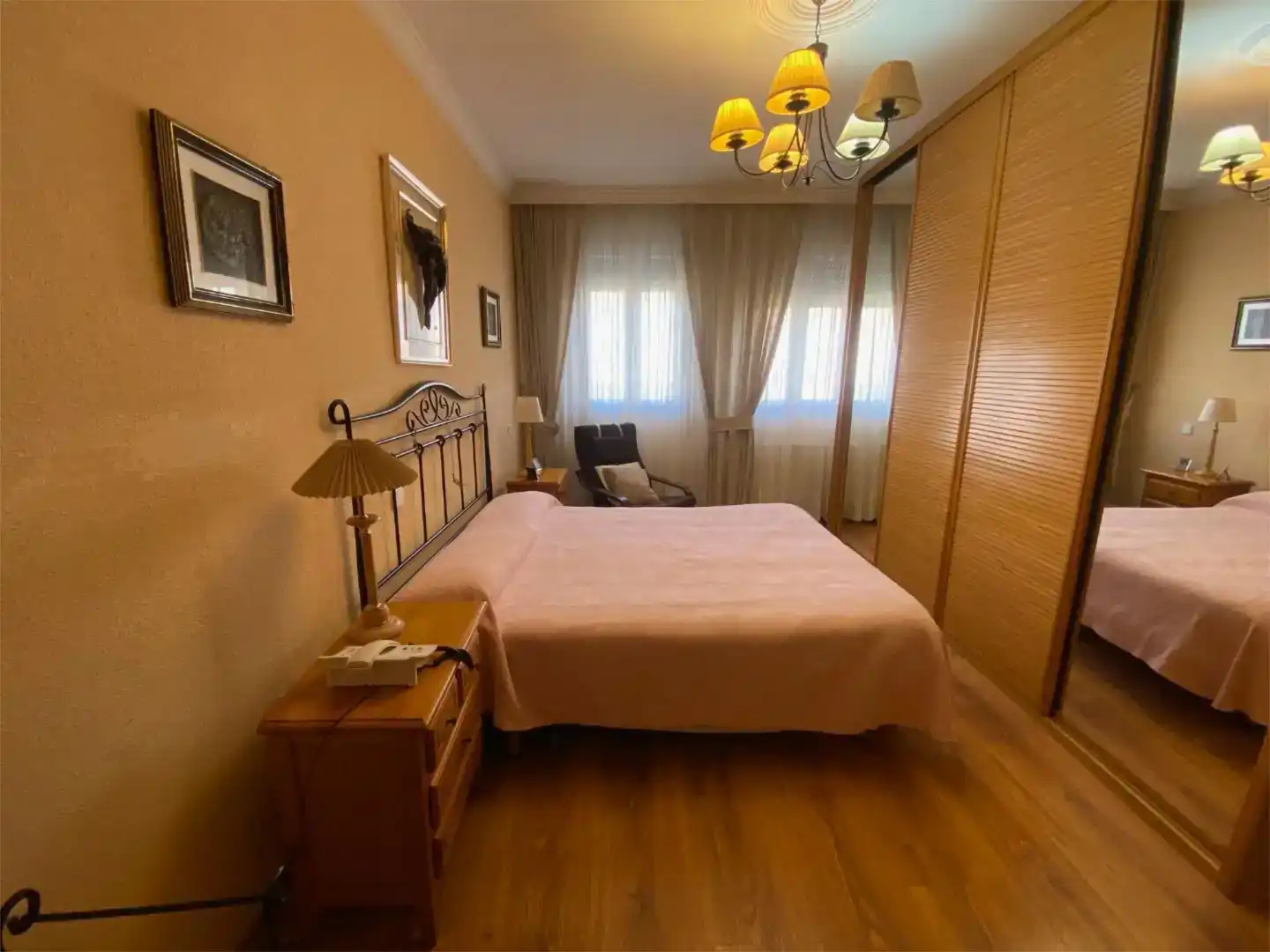 Dormitori de Casa o xalet en venda en Aranjuez amb Aire condicionat i Piscina