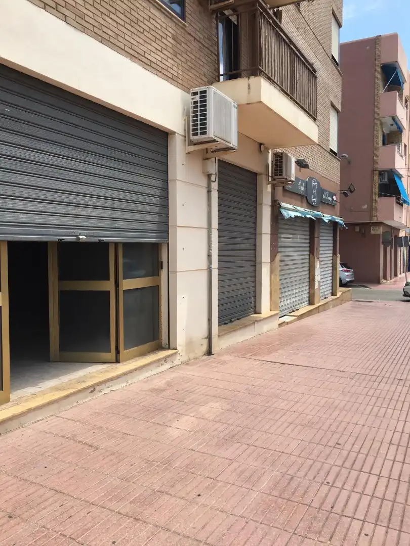 Business premises for sale in Zona Alta, imagen 2