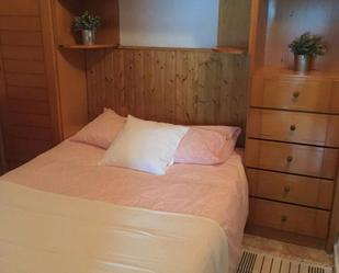 Bedroom of Flat to rent in  Madrid Capital  with Heating, Furnished and Washing machine