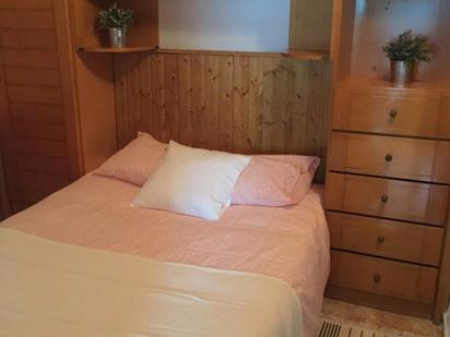 Bedroom of Flat to rent in  Madrid Capital  with Heating, Furnished and Washing machine